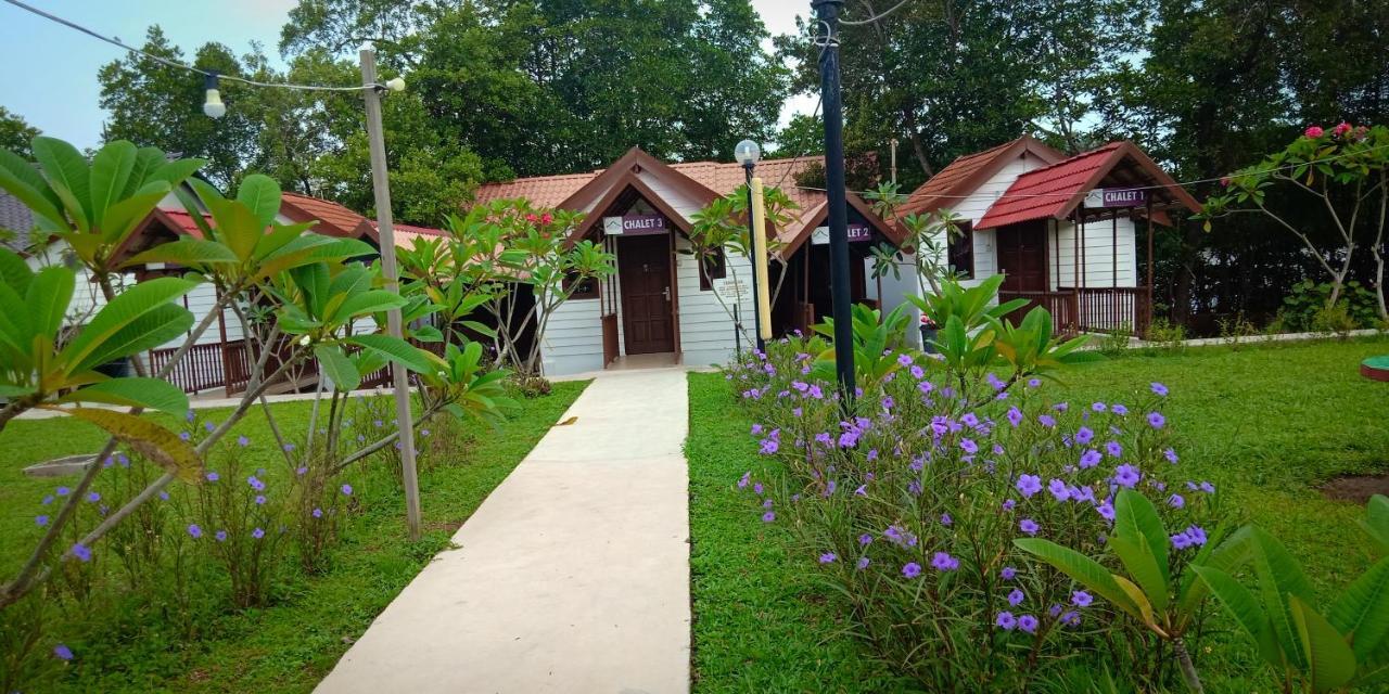 Noor Arfa River Chalet Kuala Terengganu Exterior foto